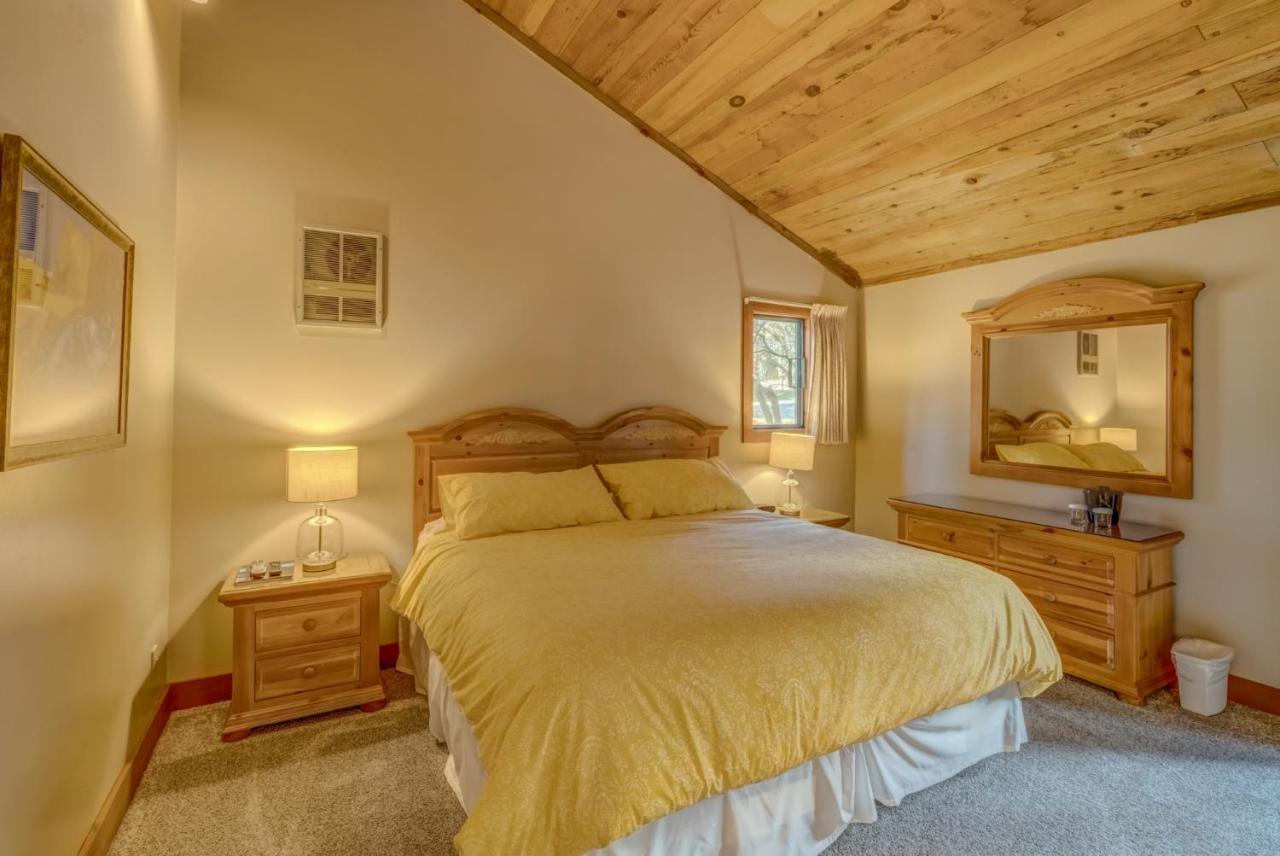 Hôtel Black Butte Ranch à Sisters Extérieur photo
